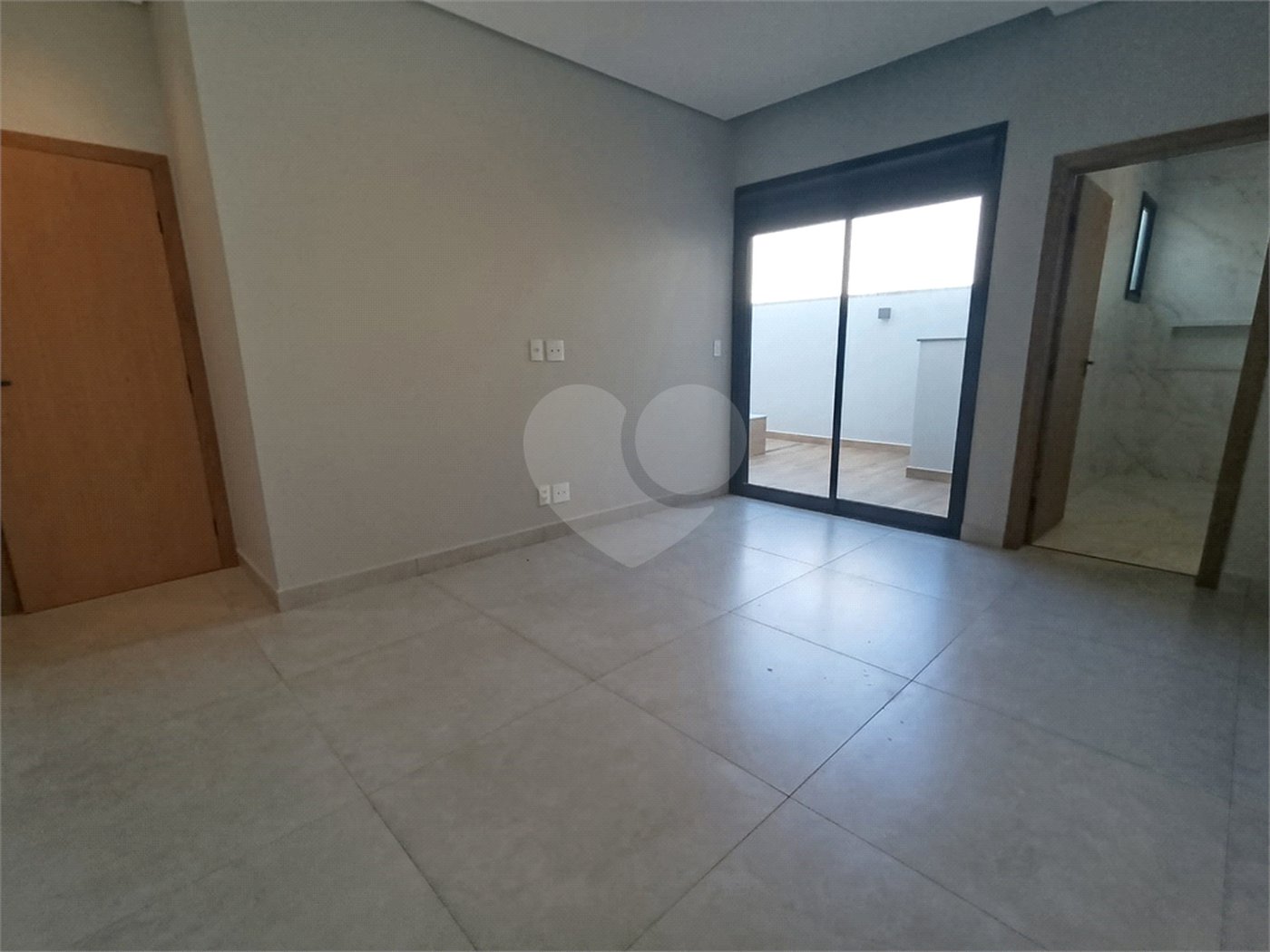 Casa à venda com 3 quartos, sendo 1 suíte, no condomínio Park Gran Reserve, Indaiatuba - SP