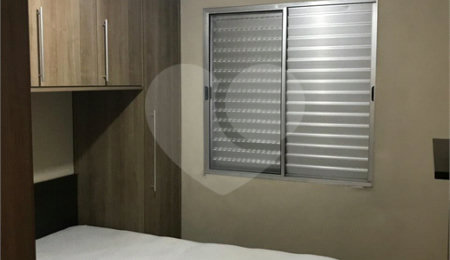 Apartamento à venda com 2 quartos em Vila Regina, São Paulo, SP