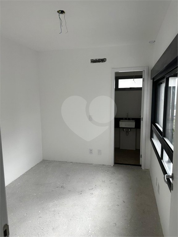 Apartamento à venda com 4 suítes em Água Branca, São Paulo, SP