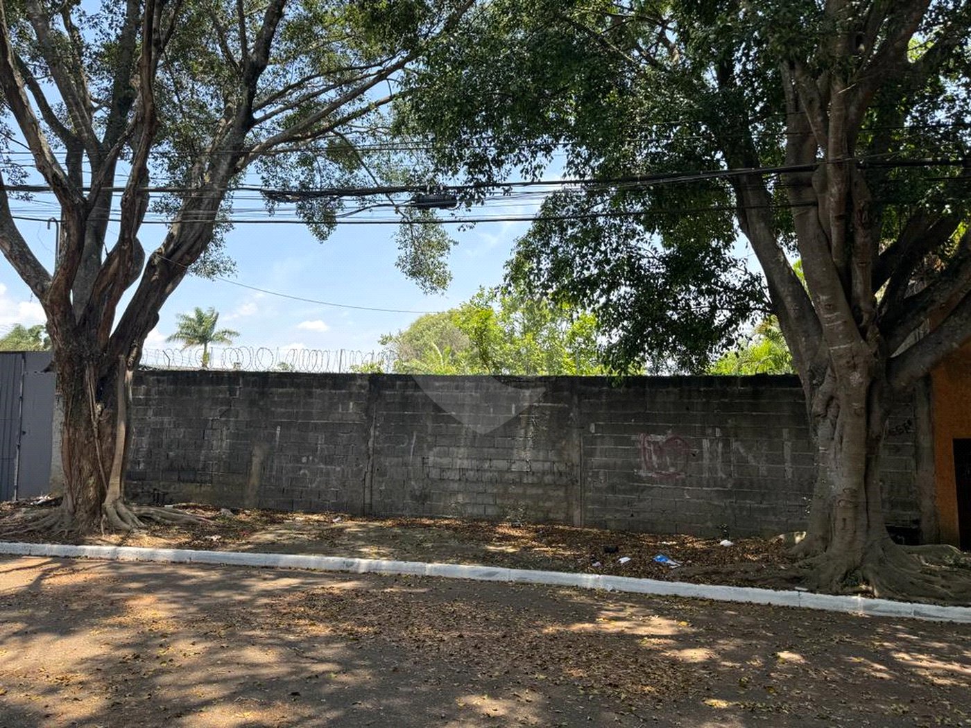 Terreno à venda em Interlagos, São Paulo, SP