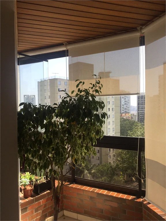 Apartamento à venda com 3 quartos, sendo 2 suítes, em Vila Suzana, São Paulo, SP