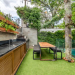 Casa à venda com 4 suítes no condomínio New Port Village, São Paulo - SP