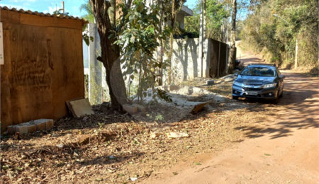 Terreno à venda no condomínio Loteamento Altos da Cantareira, Mairiporã - SP