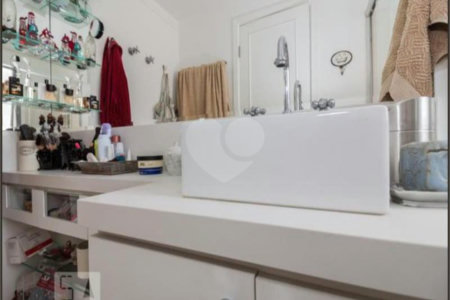 Apartamento à venda ou para alugar com 3 suítes em Jardim Fonte do Morumbi, São Paulo, SP