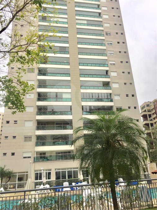 Apartamento à venda com 3 suítes em Vila Andrade, São Paulo, SP