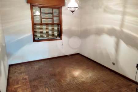 Sobrado à venda com 2 quartos em Água Fria, São Paulo, SP