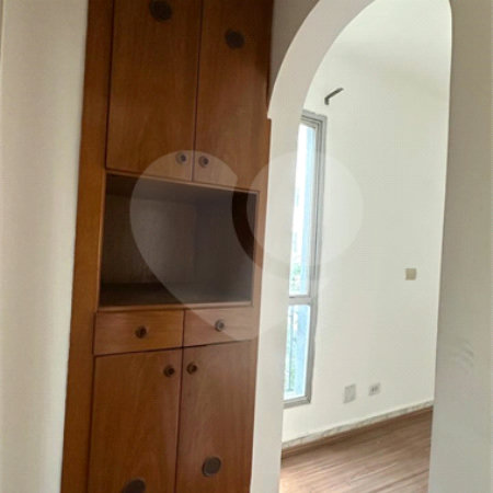 Apartamento à venda com 1 quarto em Vila Andrade, São Paulo, SP