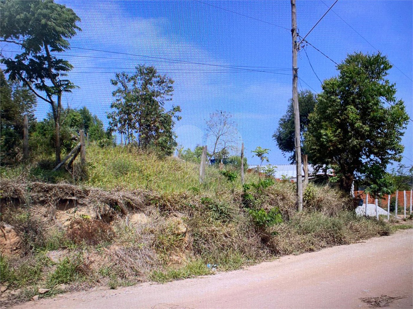 Terreno à venda em Pouso Alegre, Mairinque, SP