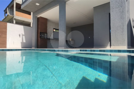 Casa à venda com 3 quartos, sendo 1 suíte,  no condomínio Reserva do Vale, Caçapava - SP