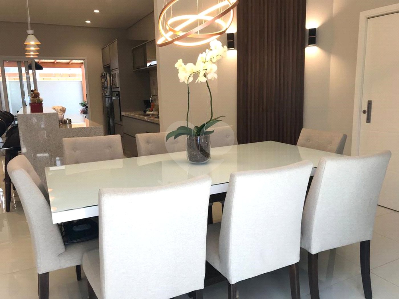 Casa à venda com 3 suítes no condomínio Reserva Real, Paulínia - SP