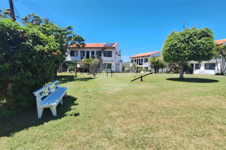 Flat à venda com 2 quartos em Caravelas, Armação dos Búzios, RJ