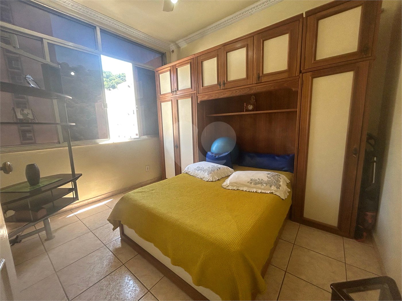 Apartamento à venda com 2 quartos, sendo 1 suíte, em Laranjeiras, Rio de Janeiro, RJ