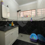 Casa à venda com 3 quartos, sendo 1 suíte, em Vila Barcelona, Sorocaba, SP
