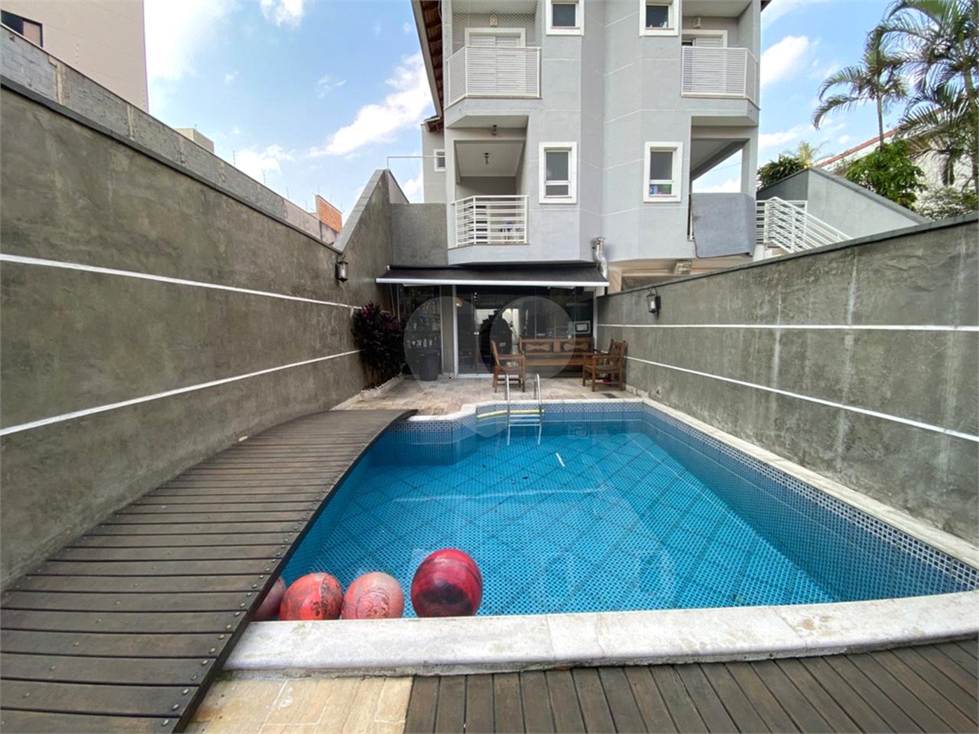 Sobrado à venda com 3 suítes em Vila Mariza Mazzei, São Paulo, SP