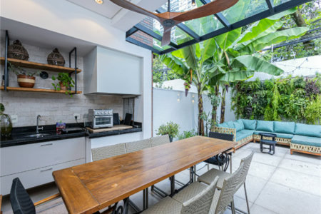 Casa à venda com 4 suítes no condomínio Bauhaus Village, São Paulo - SP