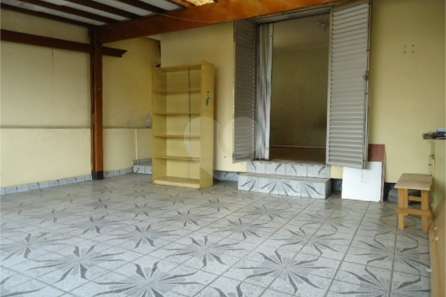 Sobrado à venda com 3 quartos em Jardim Peri, São Paulo, SP