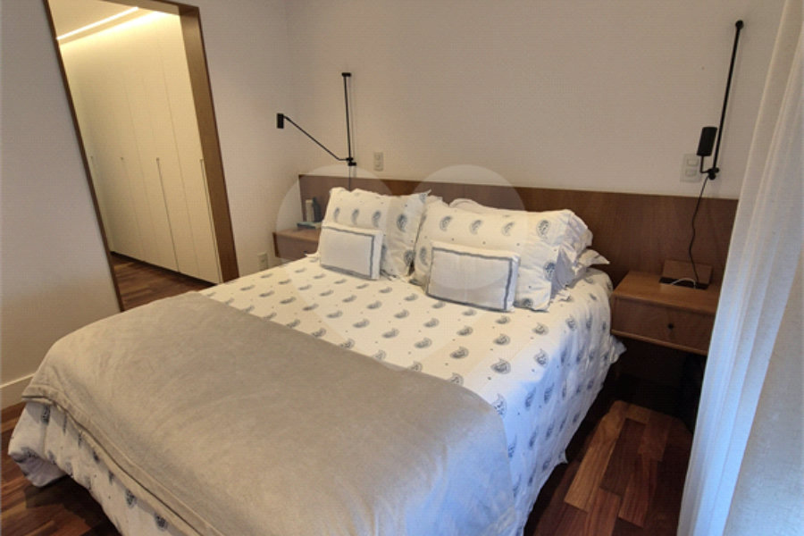 Apartamento à venda com 3 suítes em Santana, São Paulo, SP
