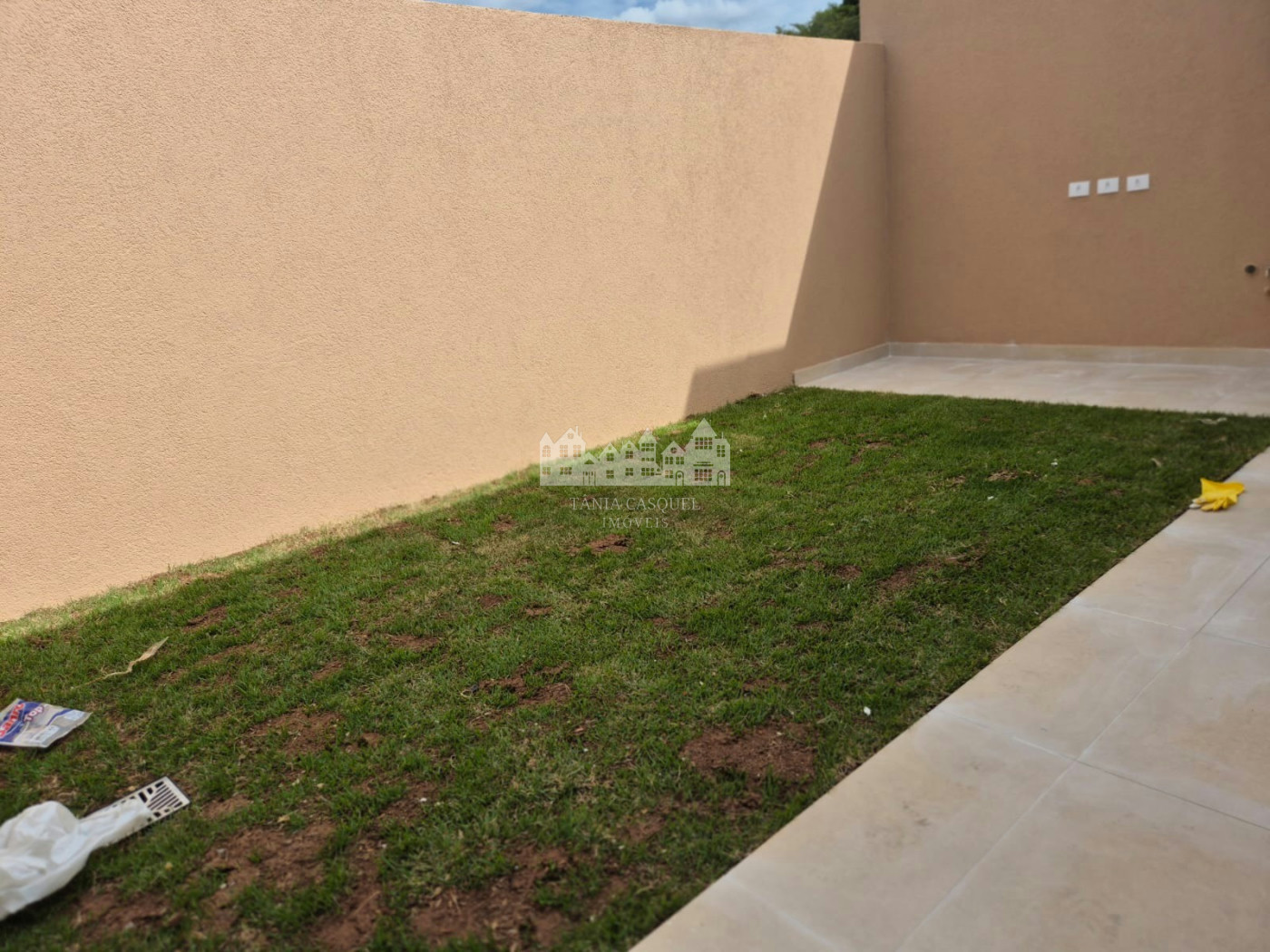 Casa à venda com 3 suítes em Vila Petrópolis, Atibaia, SP