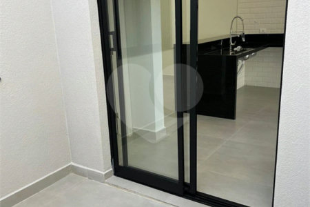 Casa à venda com 3 quartos, sendo 1 suíte,  no condomínio Villagio Ipanema I, Sorocaba - SP