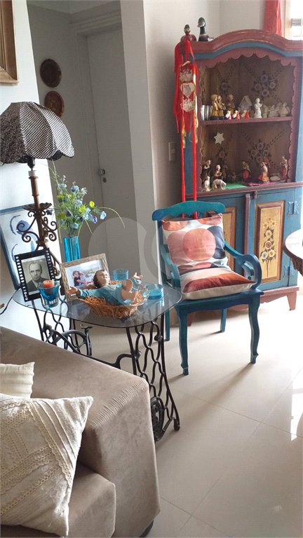 Duplex à venda com 3 quartos, sendo 2 suítes,  em Jardim das Indústrias, São José dos Campos, SP