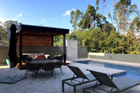 Casa à venda com 3 suítes em São Paulo II, Cotia, SP