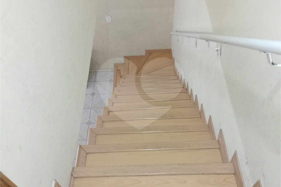 Sobrado à venda com 3 quartos, sendo 1 suíte, em Vila Guilherme, São Paulo, SP
