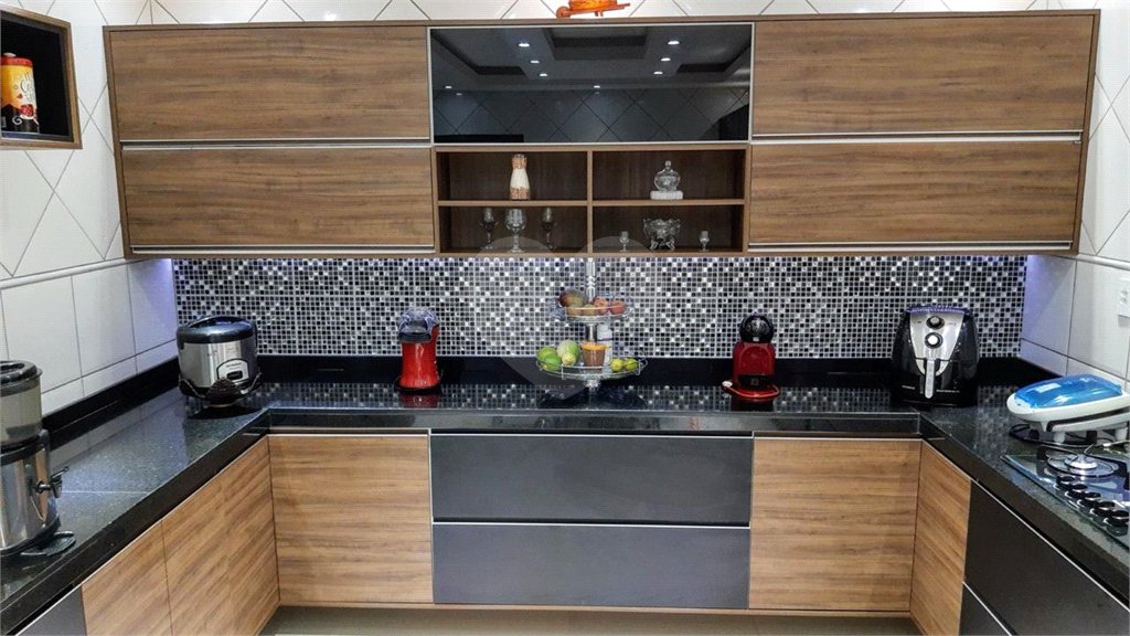 Casa à venda com 3 quartos sendo 1 suíte em Encanto do Planalto