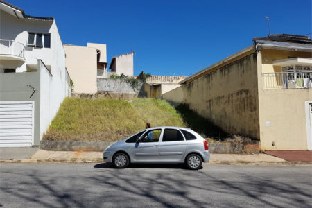 Terreno à venda com 1 suíte no condomínio Recanto do Parque, Itatiba - SP