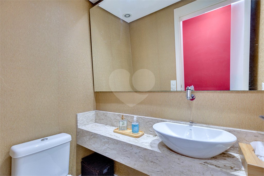 Apartamento à venda com 4 quartos, sendo 2 suítes, em Santo Amaro, São Paulo, SP