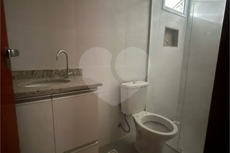 Casa à venda com 2 quartos, sendo 1 suíte, no condomínio Maracujas, São Paulo - SP