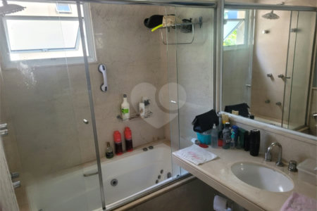 Apartamento à venda com 3 quartos, sendo 2 suítes, em Vila Uberabinha, São Paulo, SP