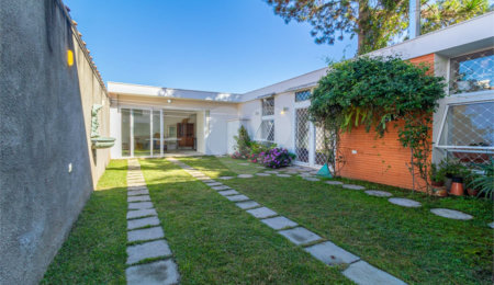 Casa à venda com 3 quartos, sendo 1 suíte,  em Alto da Boa Vista, São Paulo, SP