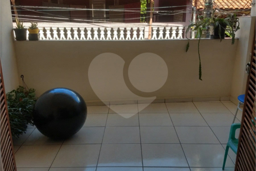Sobrado à venda com 2 quartos em Tremembé, São Paulo, SP