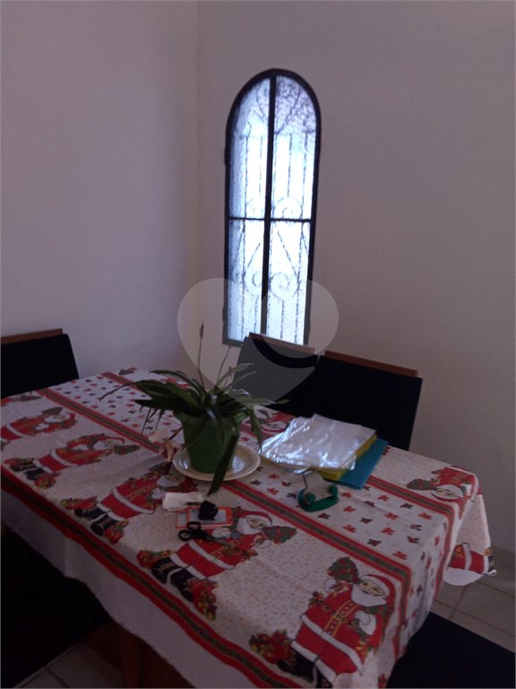 Casa Térrea à venda com 3 suítes no Centro, Bom Jesus dos Perdões, SP