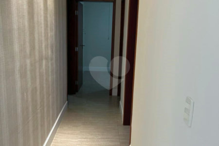 Apartamento à venda com 3 quartos, sendo 1 suíte, no Centro, Itapetininga, SP