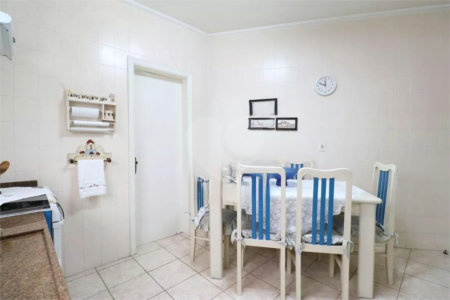 Apartamento à venda com 2 quartos em Lapa, São Paulo, SP