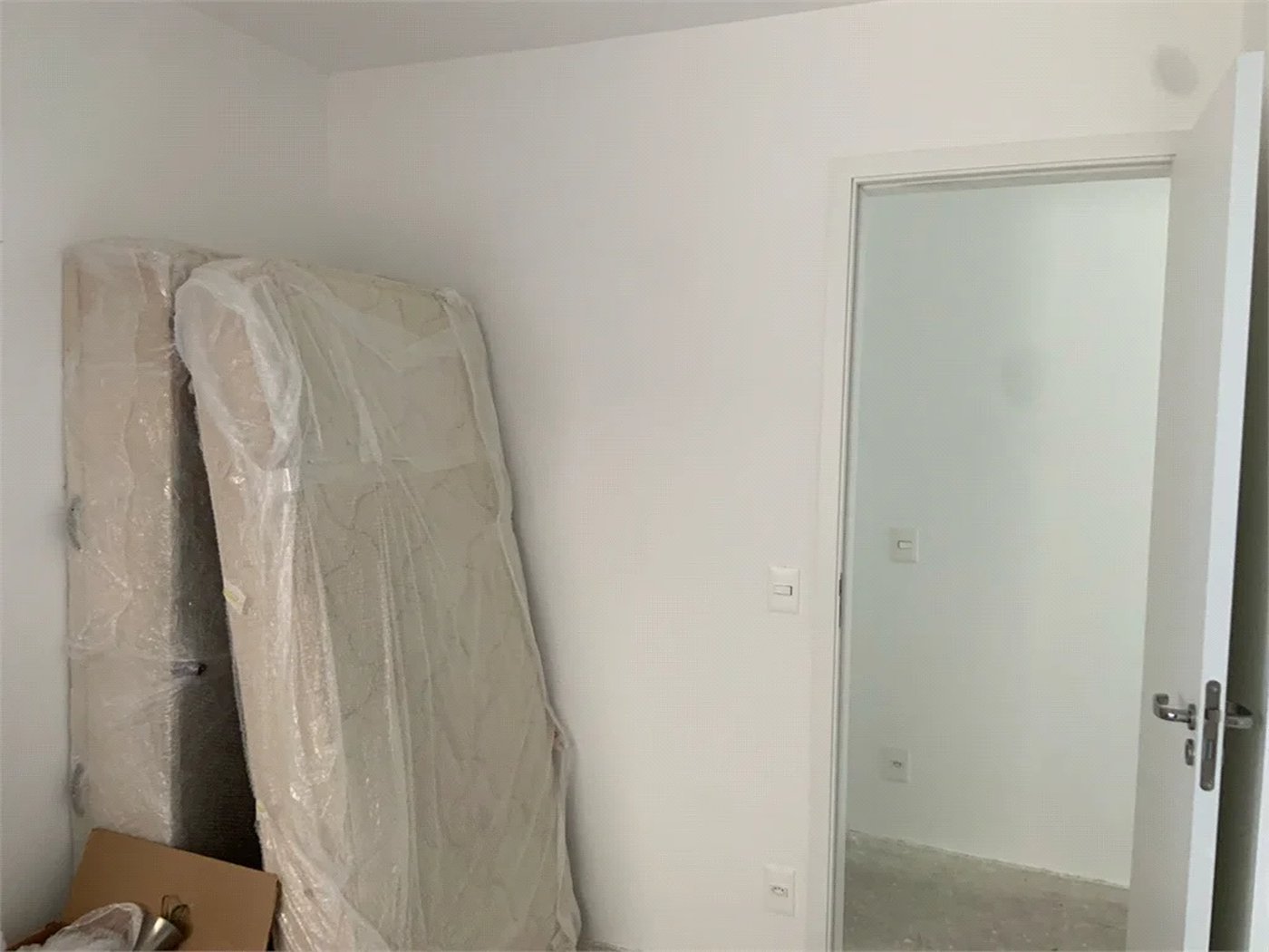 Apartamento à venda com 3 suítes em Bela Aliança, São Paulo, SP