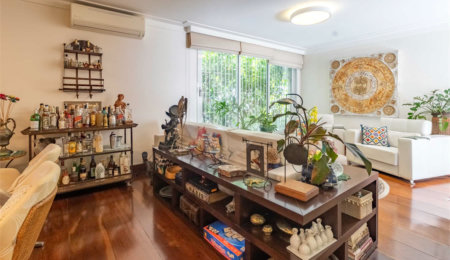 Casa à venda com 5 quartos, sendo 4 suítes, em Alto da Lapa, São Paulo, SP