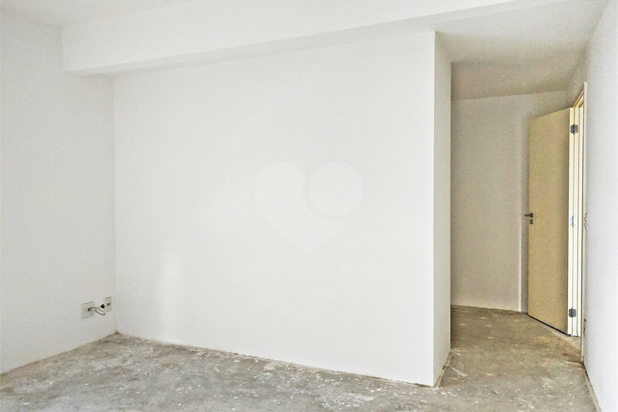 Apartamento à venda com 3 suítes em Santana, São Paulo, SP
