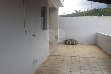 Casa Térrea à venda com 4 quartos, sendo 1 suíte, em Nova Mairinque, Mairinque, SP