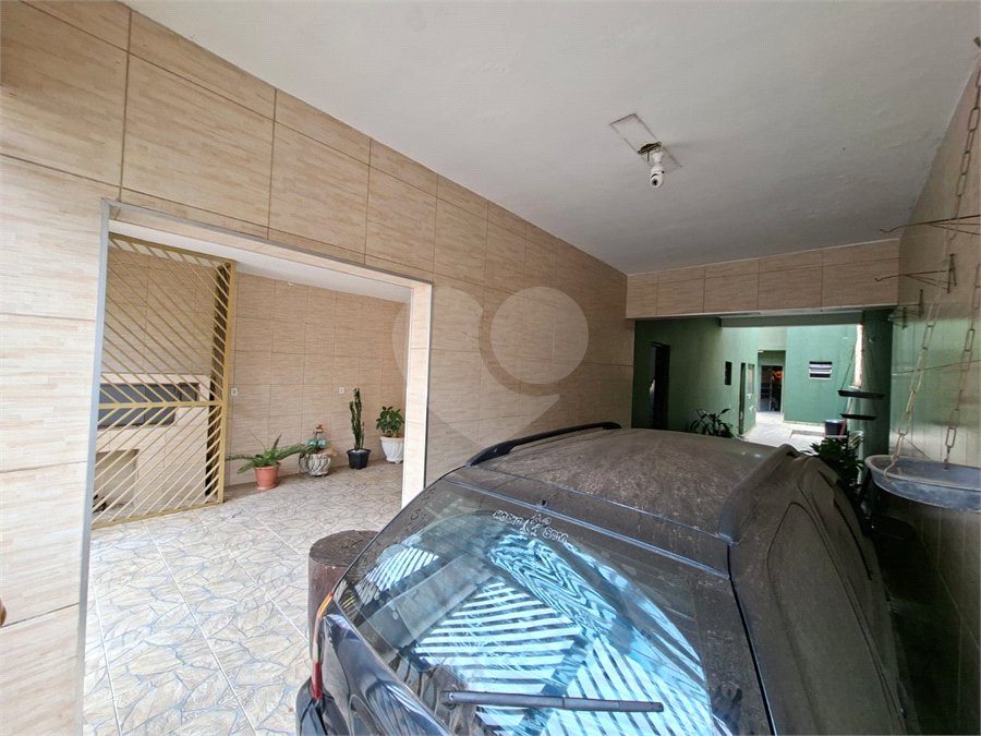 Casa à venda com 4 quartos, sendo 1 suíte,  em Vila Santa Maria, Guarulhos, SP