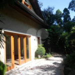 Casa à venda com 4 suítes no condomínio Jardim das Azaléias, São Paulo - SP