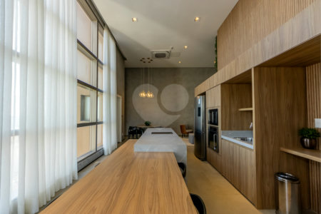 Apartamento à venda com 4 quartos, sendo 2 suítes, em Vila Gumercindo, São Paulo, SP