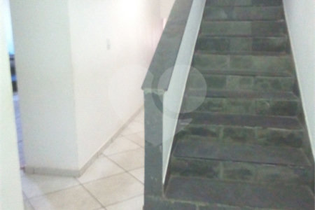 Casa à venda com 2 suítes em Jardim Camila, Mogi das Cruzes, SP