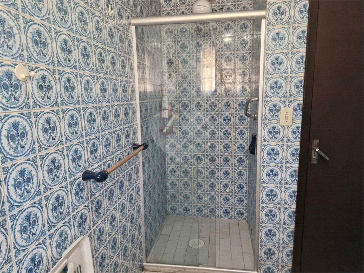 Casa à venda com 3 quartos, sendo 1 suíte, em Vila Paulista, São Paulo, SP