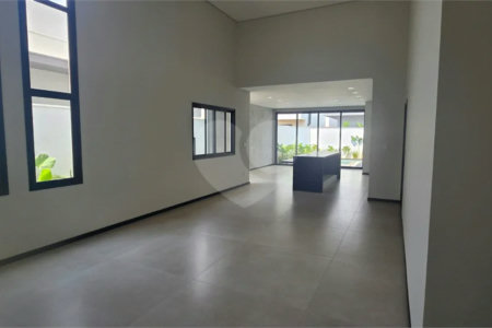 Casa à venda com 5 suítes no condomínio Parque Faber IV, São Carlos - SP