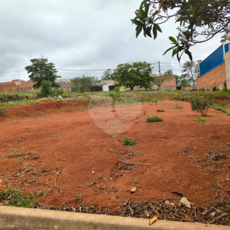 Terreno à venda em Portal dos Pinheiros Ii, Itapetininga, SP