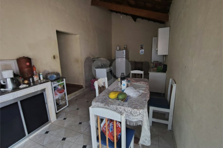 Casa à venda com 3 quartos em Jardim Vieira de Moraes, Itapetininga, SP