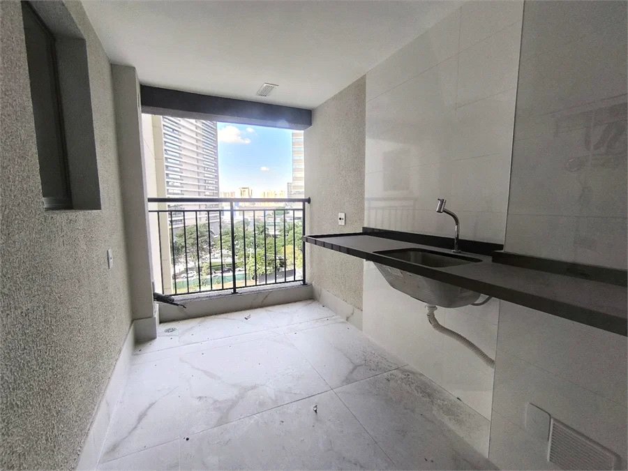 Apartamento à venda ou para alugar com 3 suítes em Água Branca, São Paulo, SP
