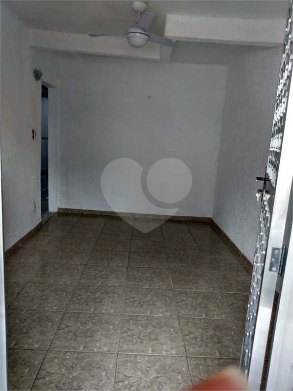 Casa à venda com 3 quartos, sendo 1 suíte, em Campo Grande, Rio de Janeiro, RJ
